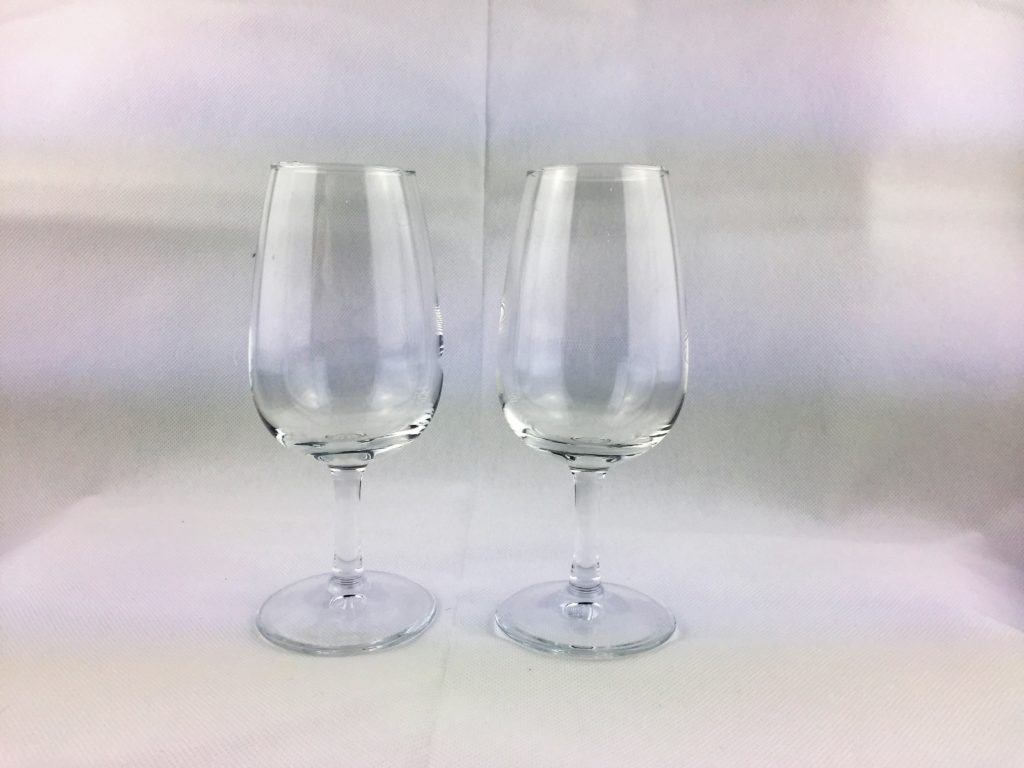 Tulip-shaped ISO wine tasting glasses